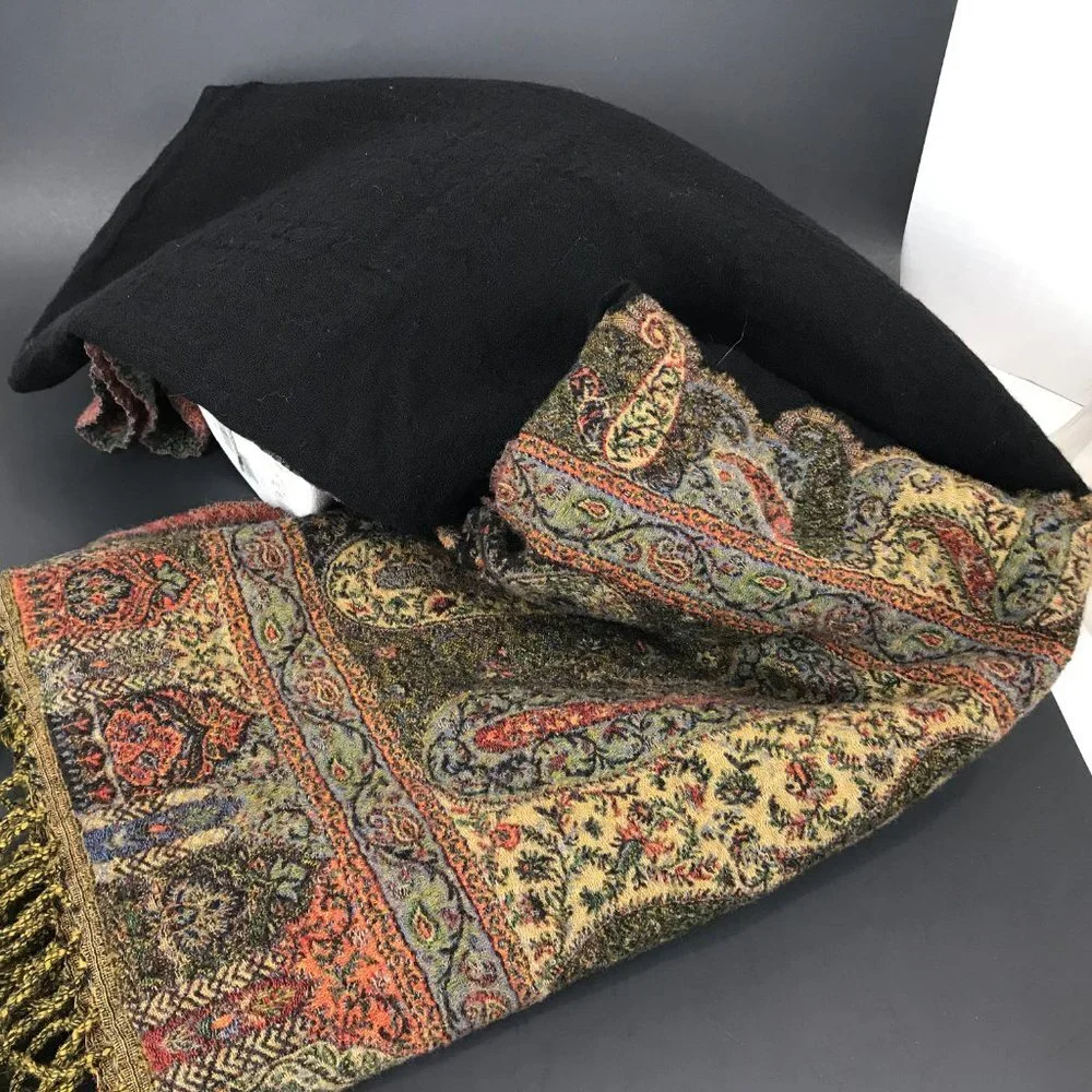 Red/gold/black wool scarf or shawl